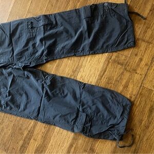 North Face Women’s Black Cargo Pants